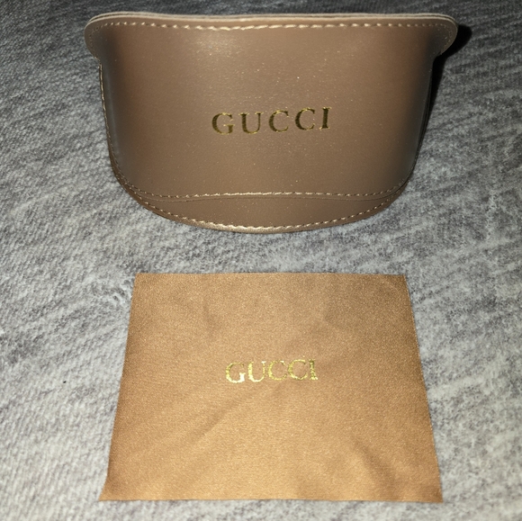 GUCCI Sunshades - Picture 7 of 7